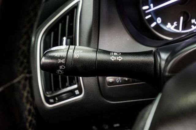 2018 INFINITI Q50 2.0t LUXE AWD - 23033317 - 37