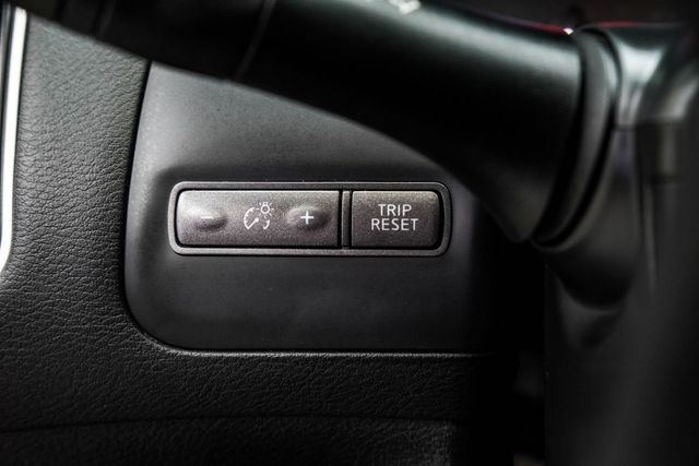 2018 INFINITI Q50 2.0t LUXE AWD - 23033317 - 40