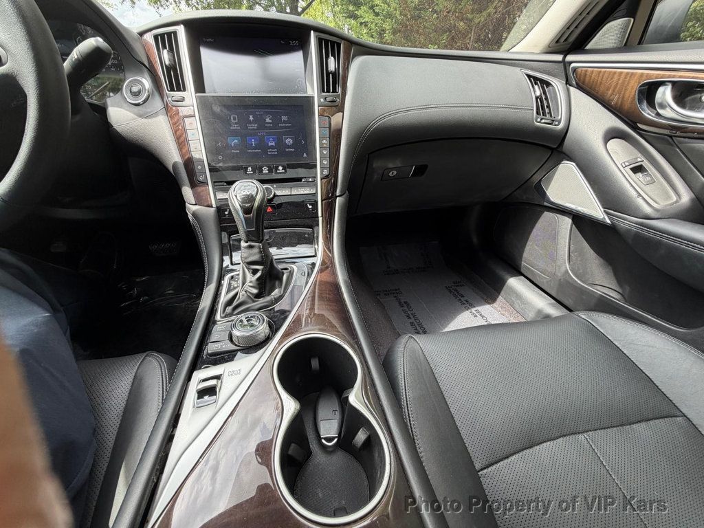 2018 INFINITI Q50 3.0t LUXE AWD - 23031197 - 17