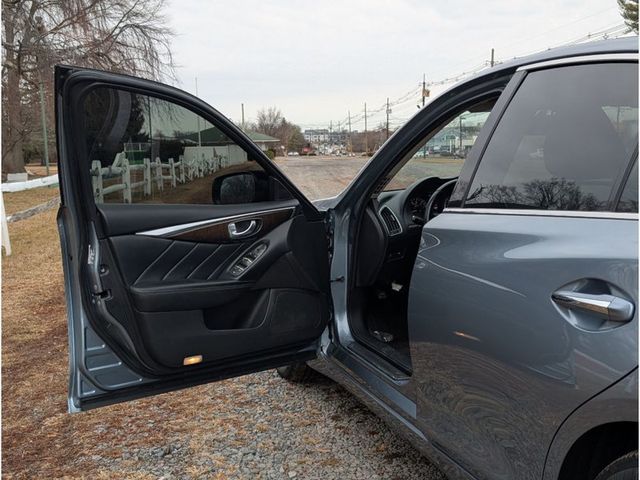 2018 INFINITI Q50 3.0t LUXE AWD - 22994687 - 8