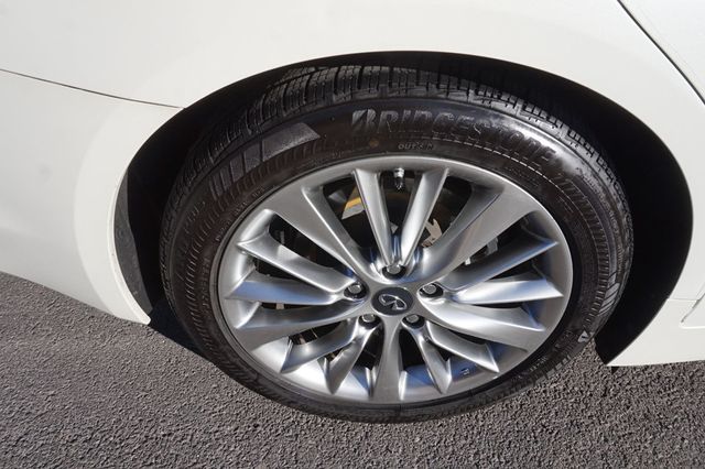 2018 INFINITI Q50 3.0T LUXE, PREMIUM WHEELS, MOON ROOF, LEATHER SEATS, BACKUP CAM - 22971455 - 12