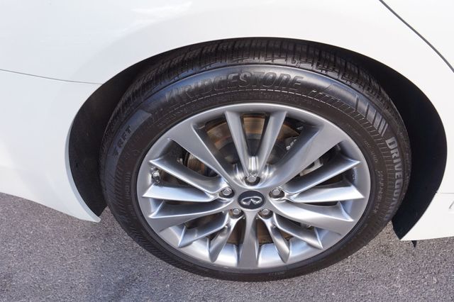 2018 INFINITI Q50 3.0T LUXE, PREMIUM WHEELS, MOON ROOF, LEATHER SEATS, BACKUP CAM - 23018467 - 12