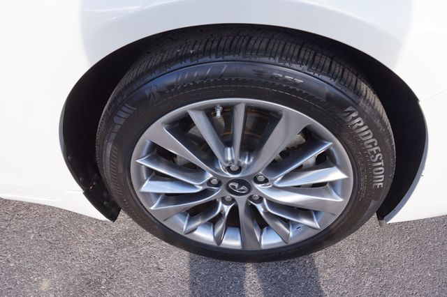 2018 INFINITI Q50 3.0T LUXE, PREMIUM WHEELS, MOON ROOF, LEATHER SEATS, BACKUP CAM - 23018467 - 13