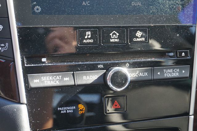 2018 INFINITI Q50 3.0T LUXE, PREMIUM WHEELS, MOON ROOF, LEATHER SEATS, BACKUP CAM - 23018467 - 34