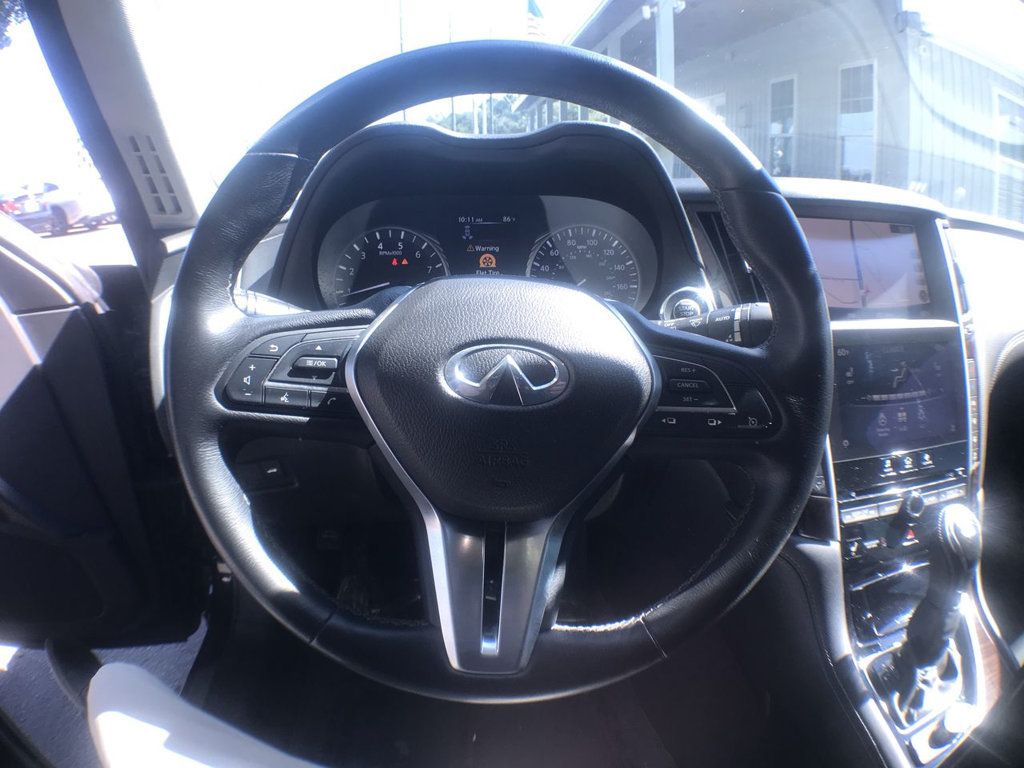 2018 Infiniti Q50 3.0t LUXE photo 14