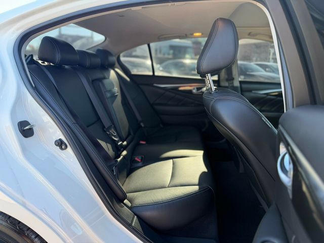 2018 INFINITI Q50 3.0t LUXE RWD - 22967185 - 11