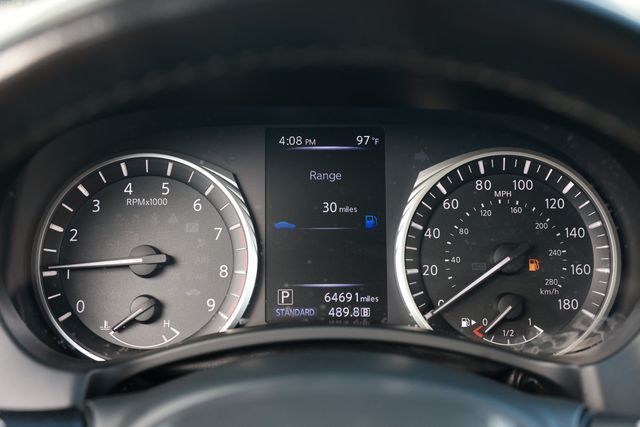 2018 INFINITI Q50 3.0t LUXE RWD - 23040054 - 32