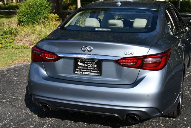 2018 INFINITI Q50 3.0t LUXE RWD Sedan W/Essential, Sensory & Proactive Packages - 23044010 - 9