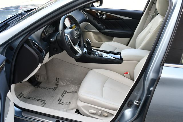 2018 INFINITI Q50 3.0t LUXE RWD Sedan W/Essential, Sensory & Proactive Packages - 23044010 - 13
