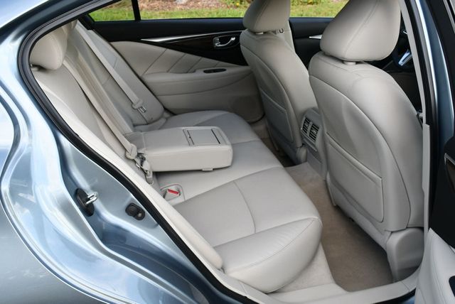 2018 INFINITI Q50 3.0t LUXE RWD Sedan W/Essential, Sensory & Proactive Packages - 23044010 - 16