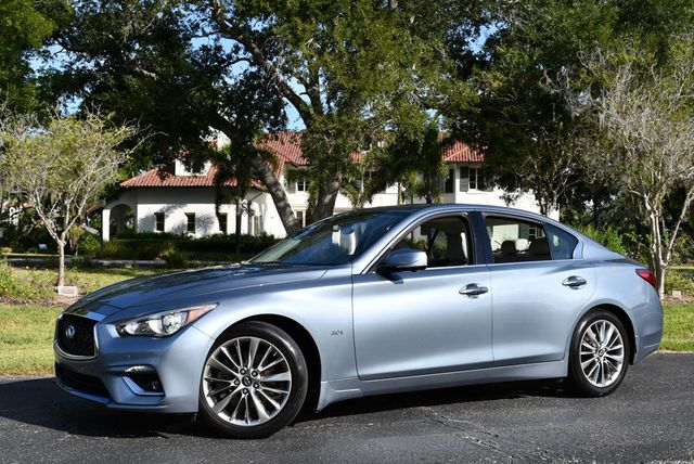 2018 INFINITI Q50 3.0t LUXE RWD Sedan W/Essential, Sensory & Proactive Packages - 23044010 - 18