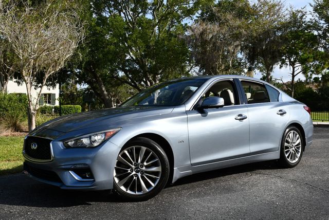 2018 INFINITI Q50 3.0t LUXE RWD Sedan W/Essential, Sensory & Proactive Packages - 23044010 - 22