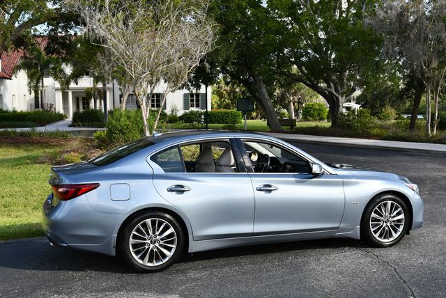 2018 INFINITI Q50 3.0t LUXE RWD Sedan W/Essential, Sensory & Proactive Packages - 23044010 - 29