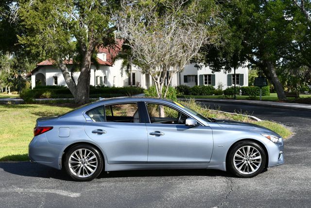 2018 INFINITI Q50 3.0t LUXE RWD Sedan W/Essential, Sensory & Proactive Packages - 23044010 - 31