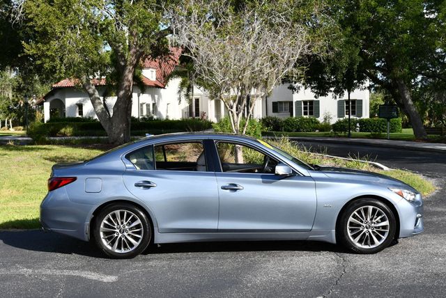 2018 INFINITI Q50 3.0t LUXE RWD Sedan W/Essential, Sensory & Proactive Packages - 23044010 - 32
