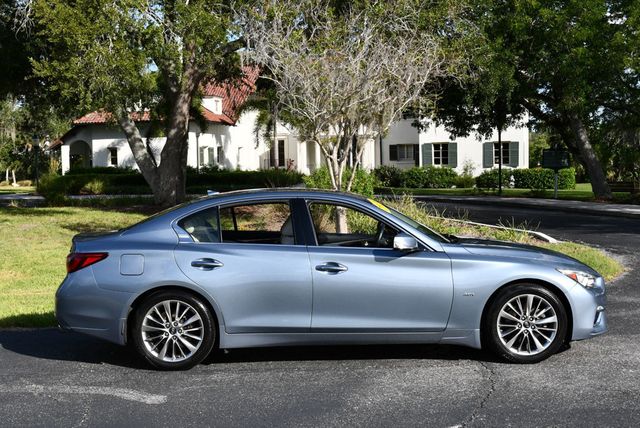2018 INFINITI Q50 3.0t LUXE RWD Sedan W/Essential, Sensory & Proactive Packages - 23044010 - 33