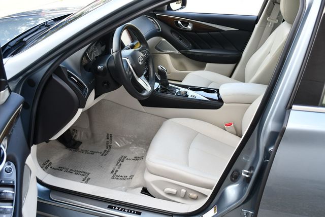 2018 INFINITI Q50 3.0t LUXE RWD Sedan W/Essential, Sensory & Proactive Packages - 23044010 - 38