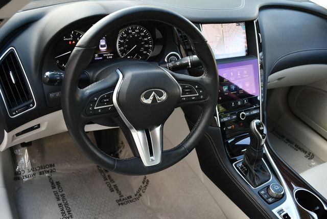 2018 INFINITI Q50 3.0t LUXE RWD Sedan W/Essential, Sensory & Proactive Packages - 23044010 - 46