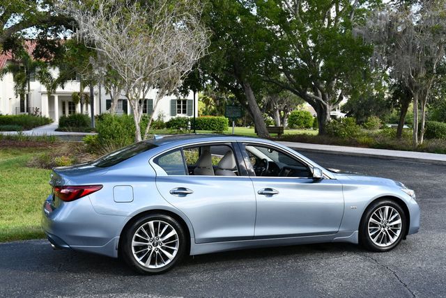 2018 INFINITI Q50 3.0t LUXE RWD Sedan W/Essential, Sensory & Proactive Packages - 23044010 - 5