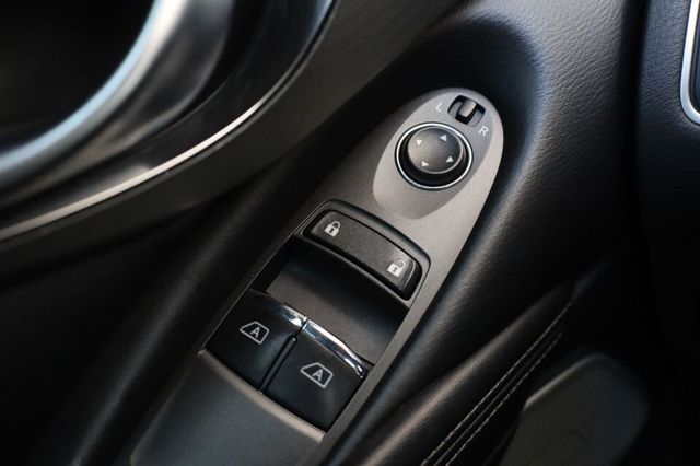 2018 INFINITI Q60 3.0t LUXE - 23052443 - 28