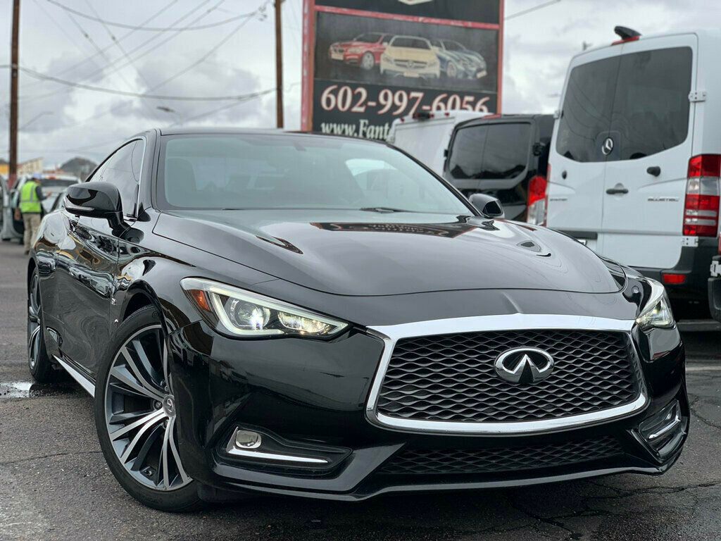2018 Infiniti Q60 3.0t Luxe Coupe photo 2
