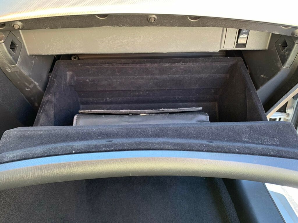 2018 INFINITI Q70 3.7 LUXE RWD - 22982887 - 21