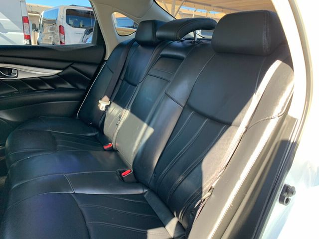 2018 INFINITI Q70 3.7 LUXE RWD - 22982887 - 22