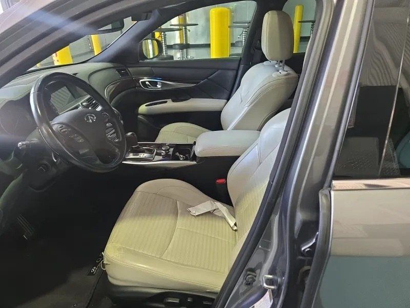 2018 INFINITI Q70 3.7 LUXE RWD - 23015221 - 6