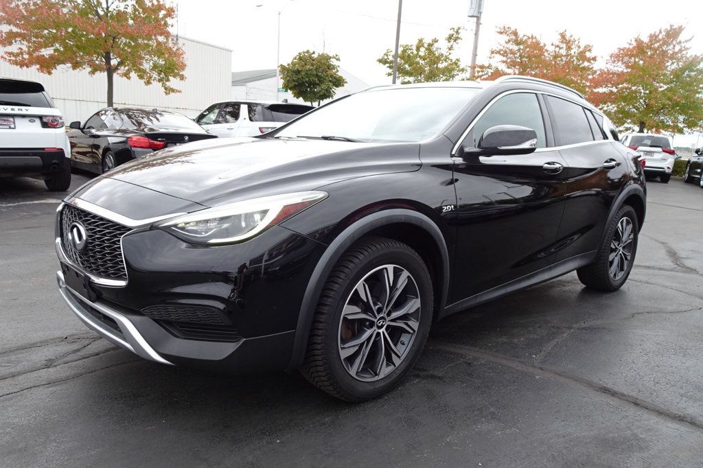 2018 Infiniti QX30 photo 4