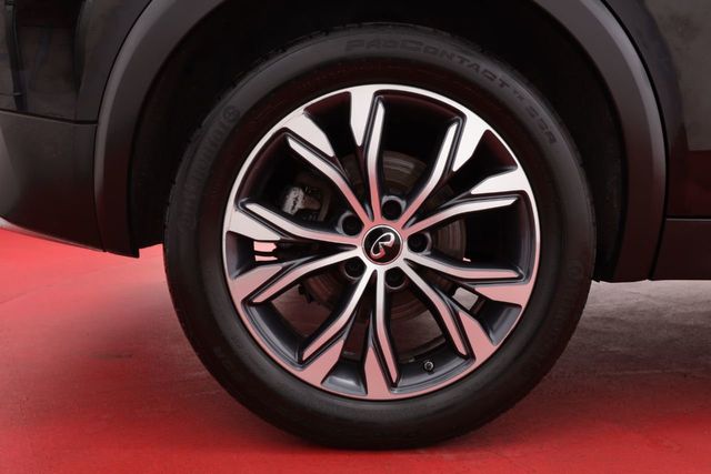 2018 INFINITI QX30 2018.5 ESSENTIAL AWD - 20840123 - 24