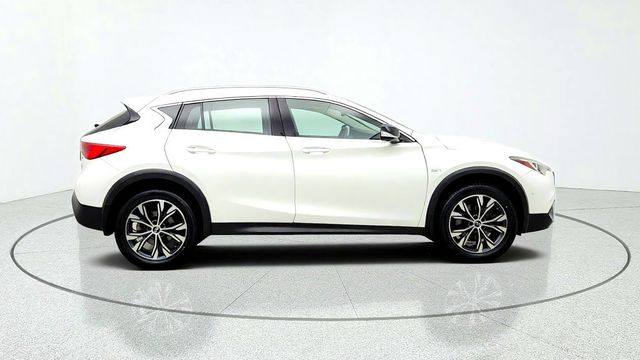 2018 INFINITI QX30 2018.5 ESSENTIAL AWD - 23093258 - 3