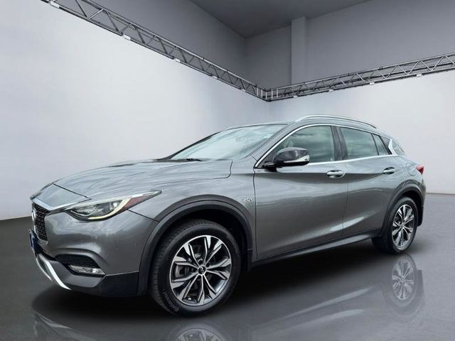 2018 INFINITI QX30 Luxury AWD - 23028407 - 10