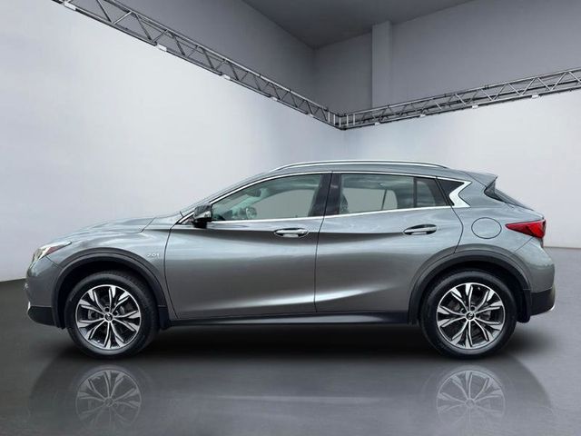 2018 INFINITI QX30 Luxury AWD - 23028407 - 1