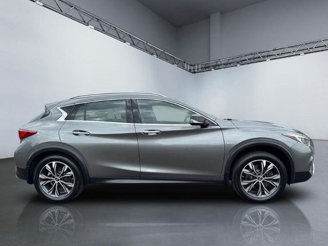 2018 INFINITI QX30 Luxury AWD - 23028407 - 2