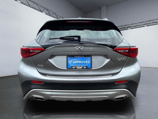 2018 INFINITI QX30 Luxury AWD - 23028407 - 5