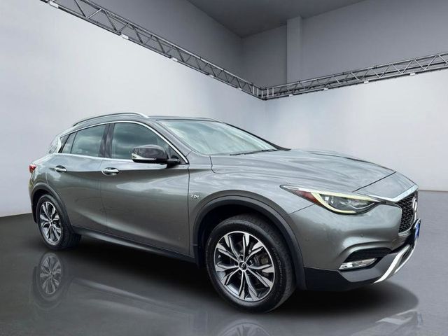 2018 INFINITI QX30 Luxury AWD - 23028407 - 8