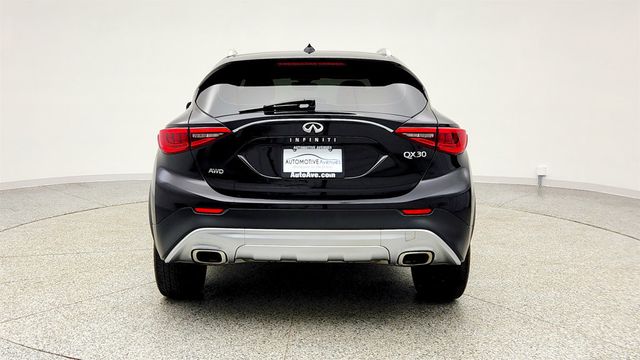2018 INFINITI QX30 Premium AWD w/ Panoramic Sunroof & INFINITI InTouch Apps - 22996190 - 5
