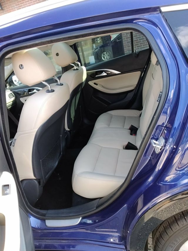 2018 INFINITI QX30 Premium FWD - 22996845 - 11