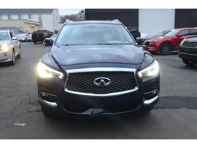 2018 INFINITI QX60 Base photo 2