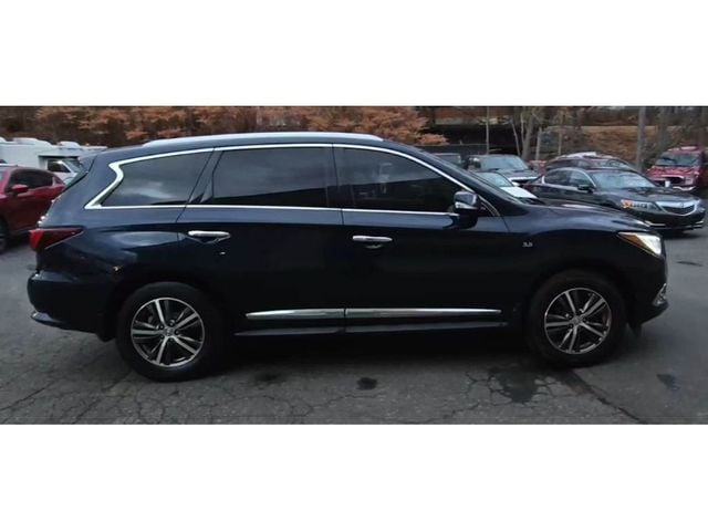 2018 INFINITI QX60 Base photo 5