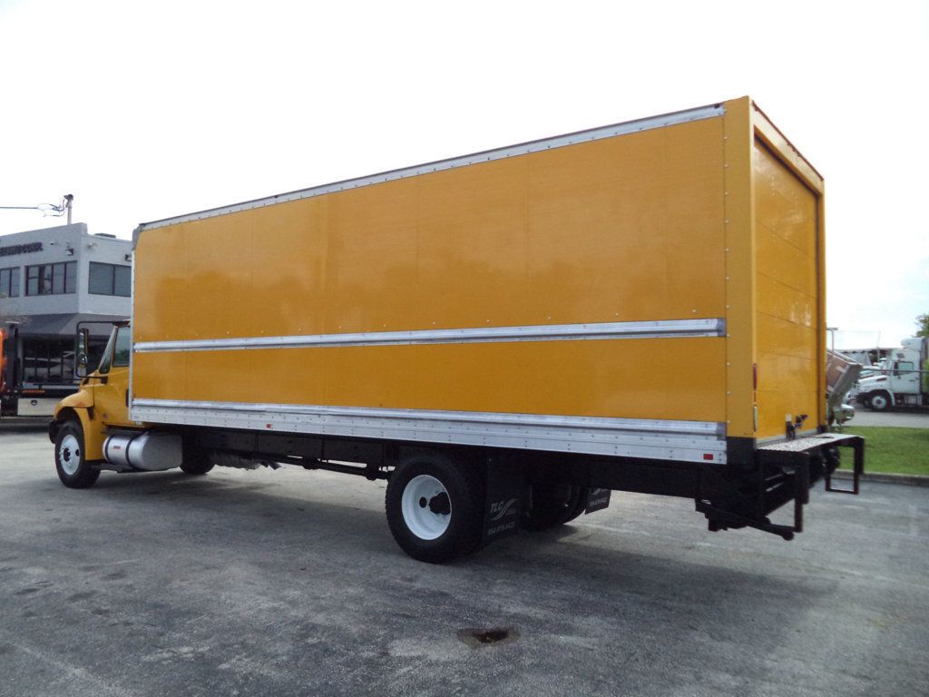 2018 International 4300 26FT DRY BOX TRUCK. LIFTGATE - 22543143 - 10