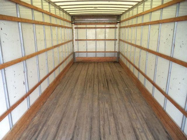 2018 International 4300 26FT DRY BOX TRUCK. LIFTGATE - 21243893 - 24