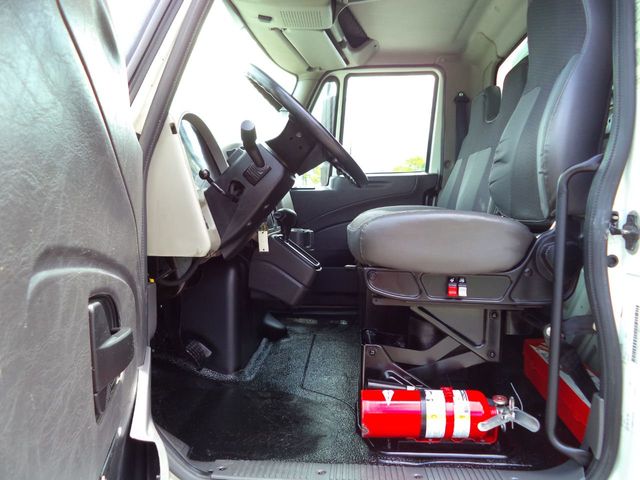 2018 International 4300 26FT x96x102 DRY BOX TRUCK. CARGO TRUCK. 6.7L CUMMINS. - 21973216 - 32