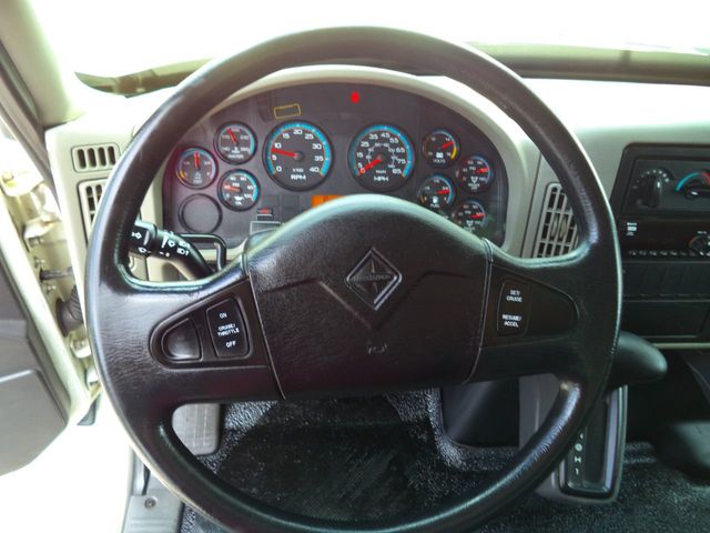 2018 International 4300 26FT x96x102 DRY BOX TRUCK. CARGO TRUCK. 6.7L CUMMINS. - 21973216 - 36