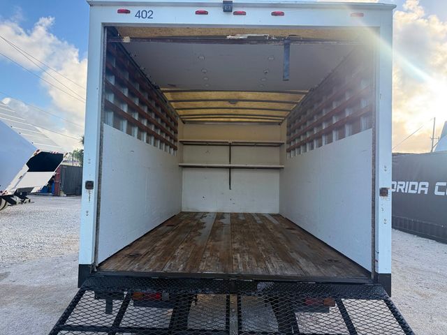 2018 International NPR Crew Cab Dovetail Box Truck  - 22994978 - 12