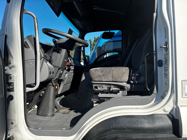 2018 Isuzu FTR 24ft Dry Freight Box Truck Moving Truck With Liftgate - 22975906 - 7