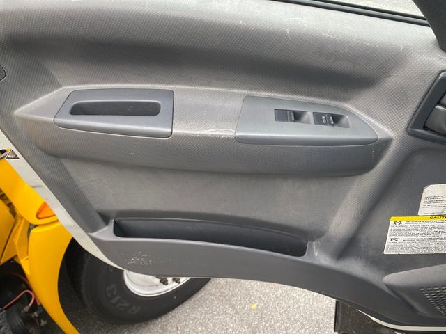 2018 Isuzu FTR 24ft Dry Freight Box Truck Moving Truck With Liftgate - 22975922 - 10