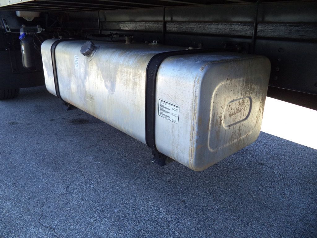 2018 Isuzu FTR 24ft Dry Freight Box Truck Moving Truck With Liftgate - 22975922 - 23