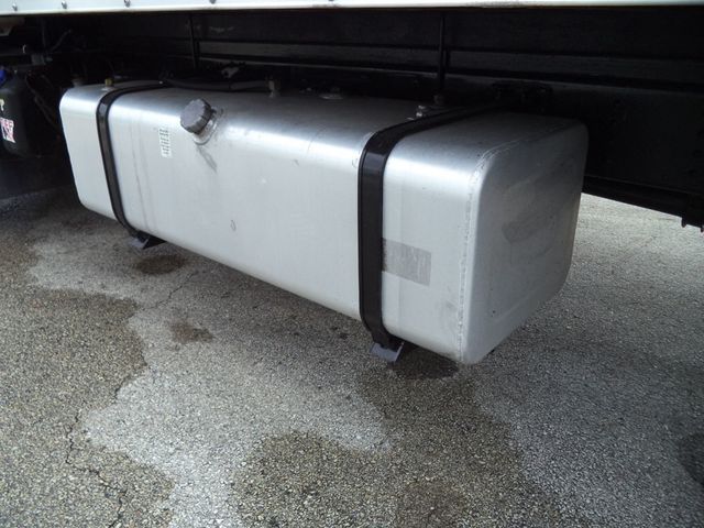 2018 Isuzu FTR 24ft Dry Freight Box Truck Moving Truck With Liftgate - 23063572 - 23