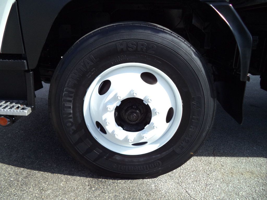 2018 Isuzu FTR 26ft Dry Freight Box Truck Moving Truck With Liftgate - 22959514 - 15